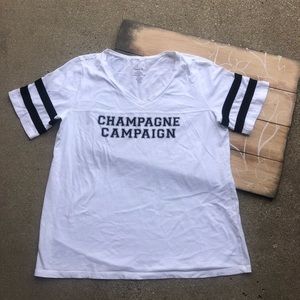 Torrid T-Shirt Plus Size 2 - Size 2X | 18/20